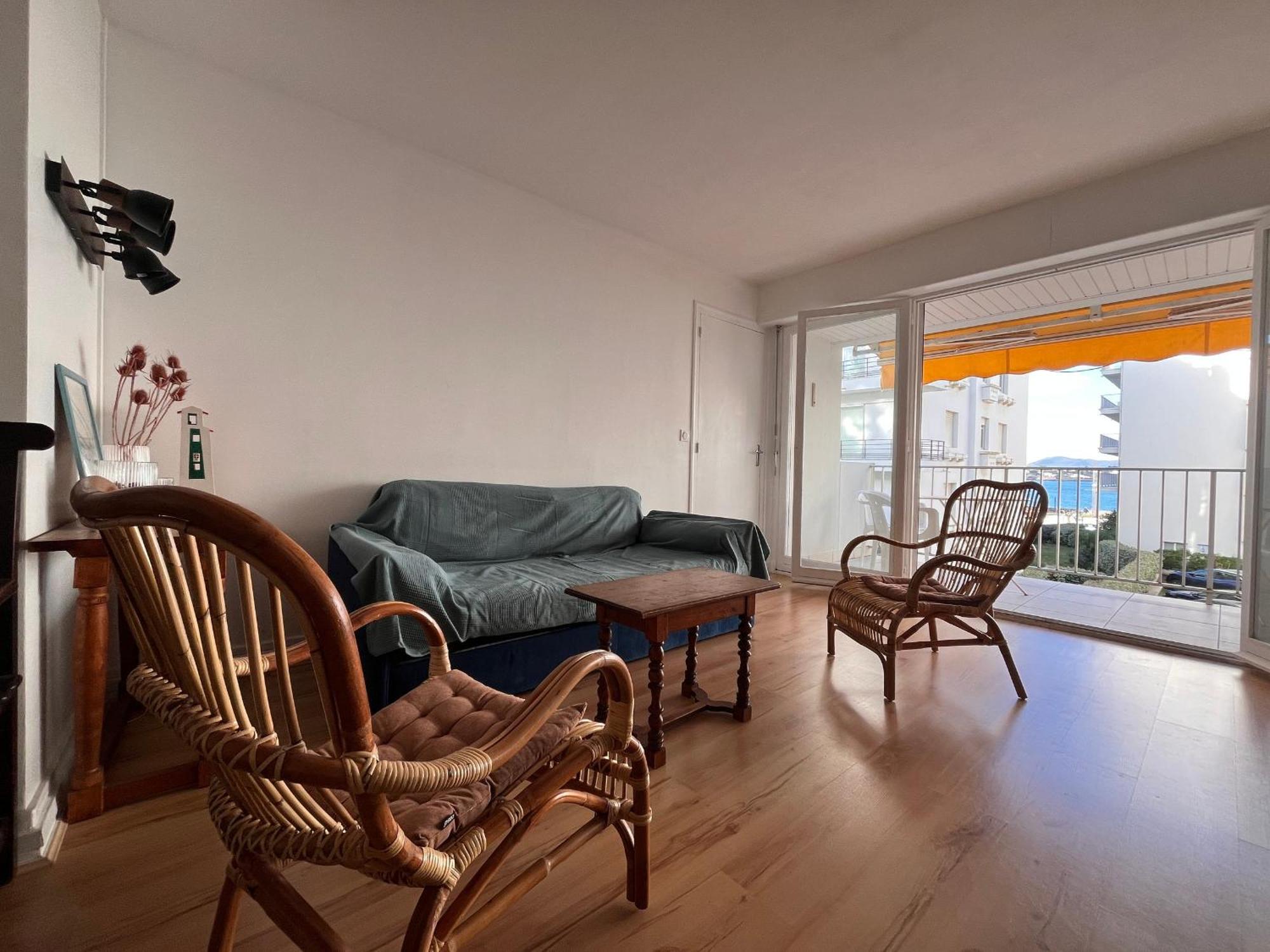 Charme A 2 Pas De La Avec Parking A St-jean-de-luz - Fr-1-239-1032 Appartement *